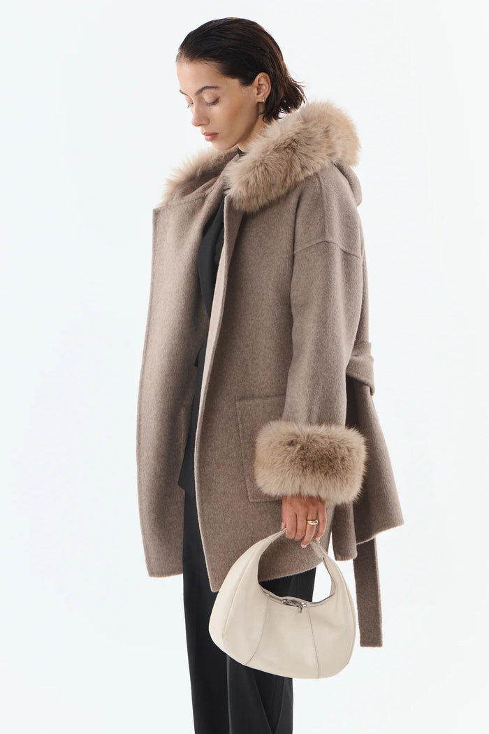 Cappotto Carolina Wool con collo in pelliccia sintetica-2