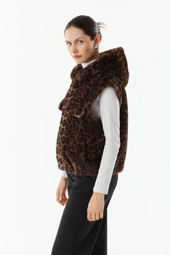 Hazel Gilet senza maniche in pelliccia sintetica-3