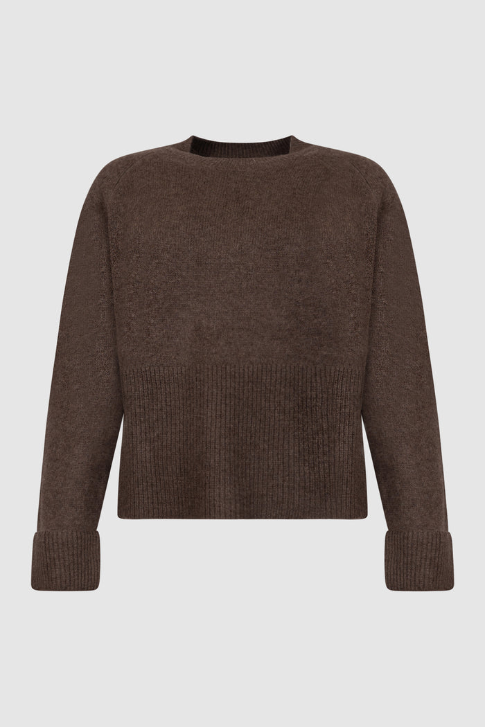 WL8150MARRON