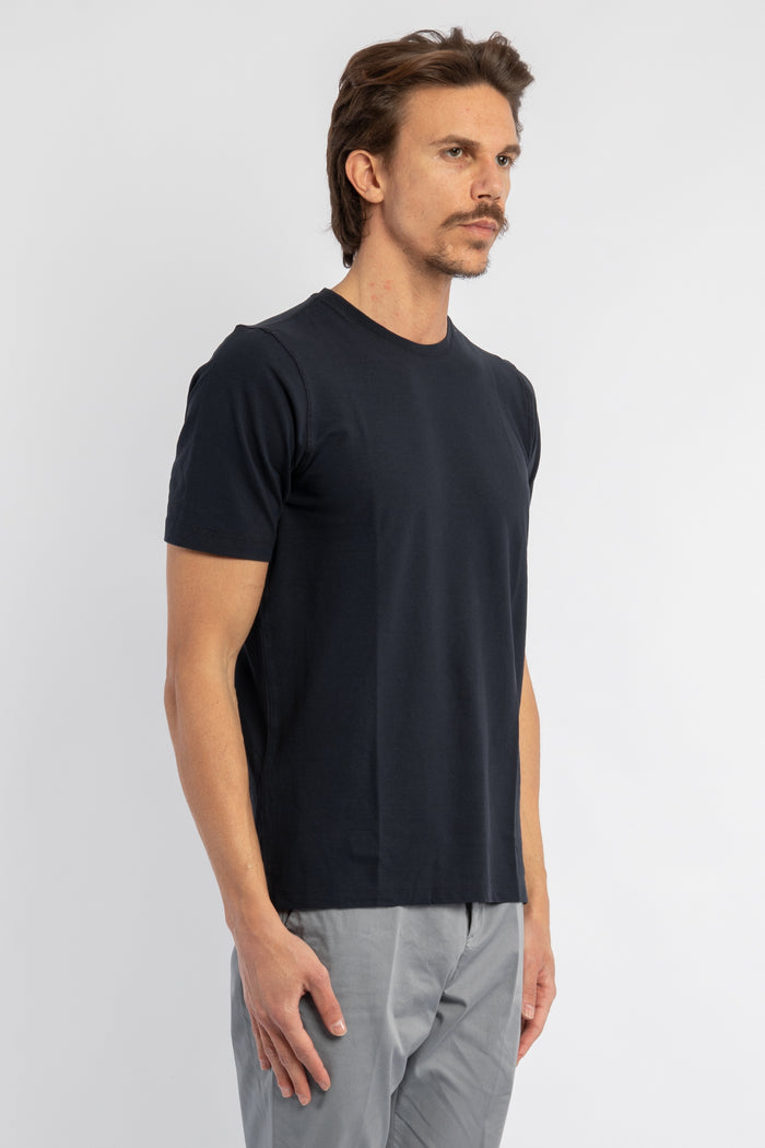 T-shirt girocollo in cotone-4