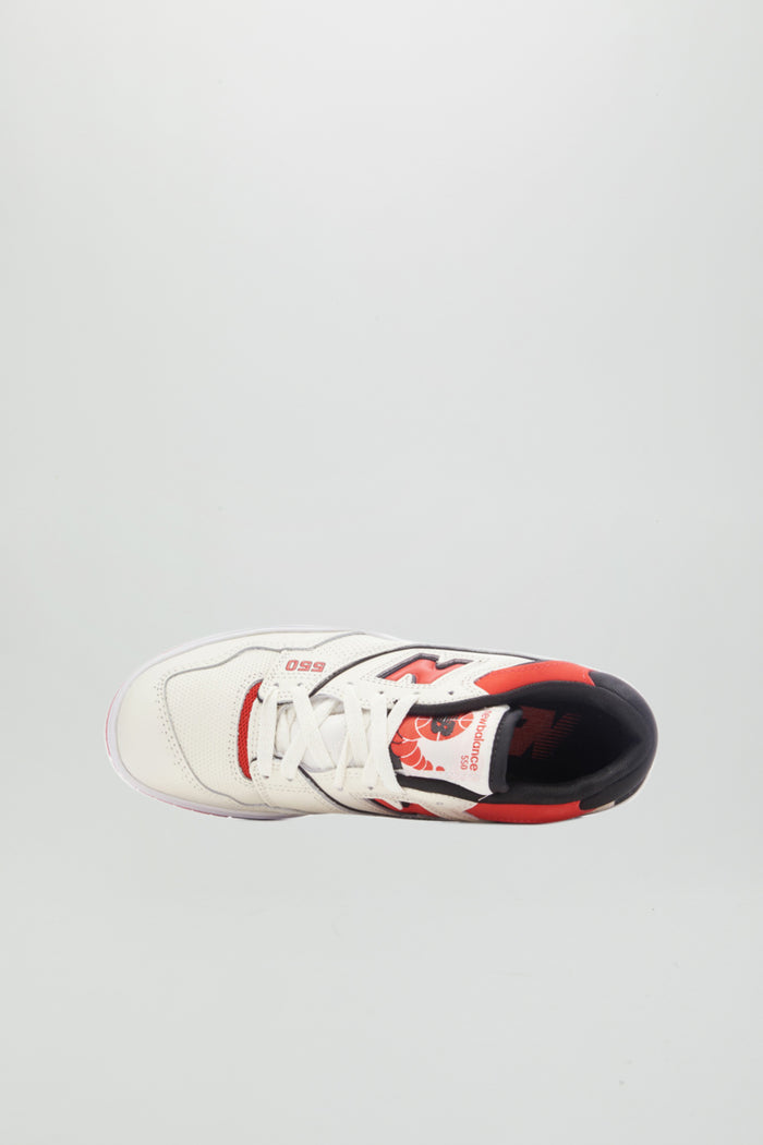 Sneaker 550 Sea Salt con True Red e Black-5