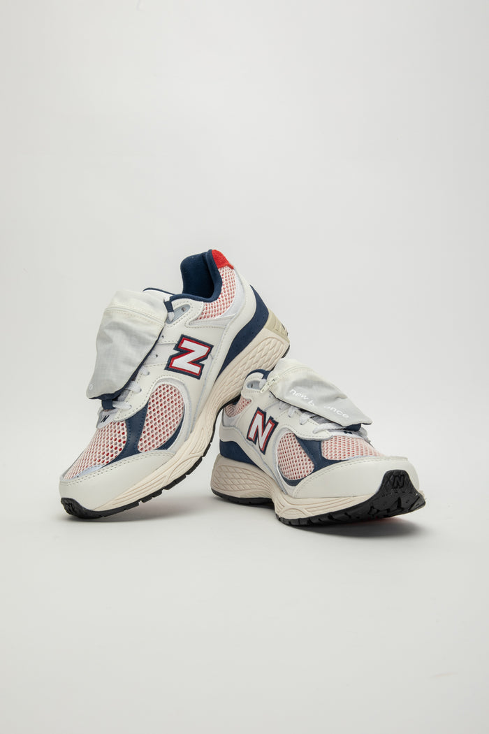 Sneaker 2002R-5