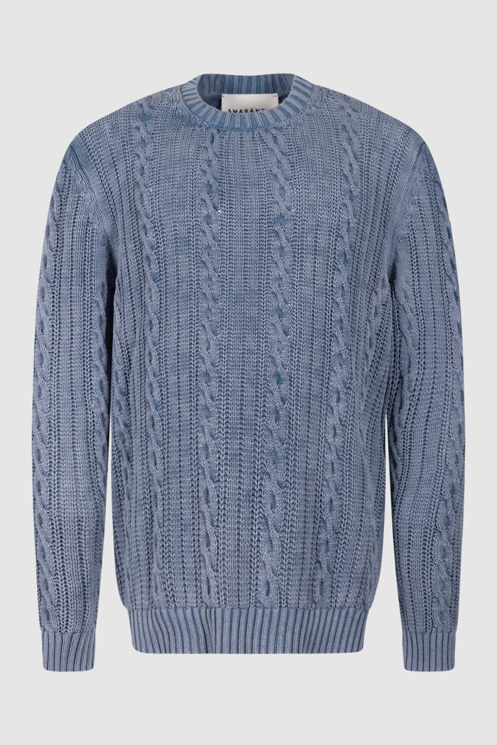 Maglione girocollo a tinta unita.