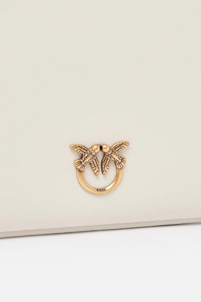 Horizontal Flat Bag in pelle-3