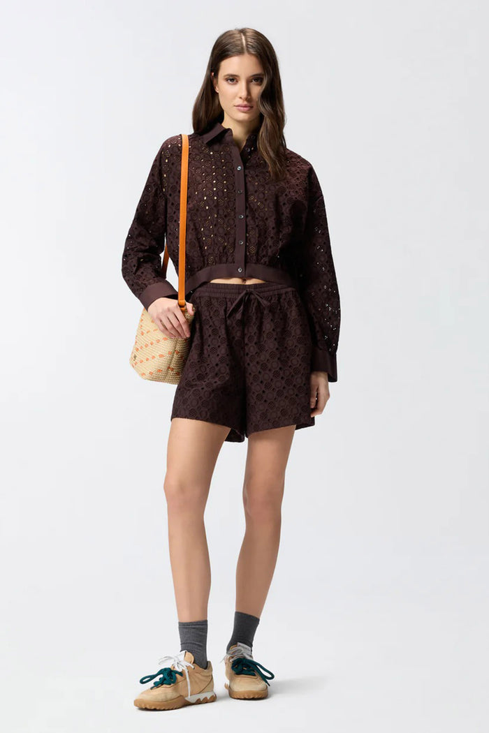 Shorts con motivo traforato-3