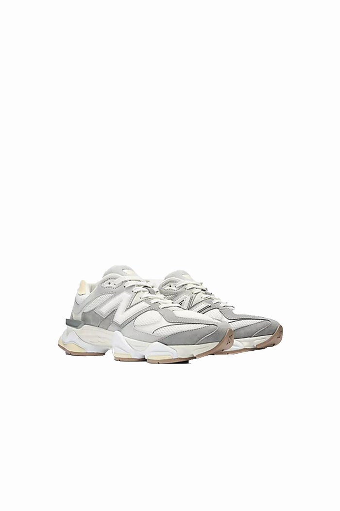 9060 sneackers-4