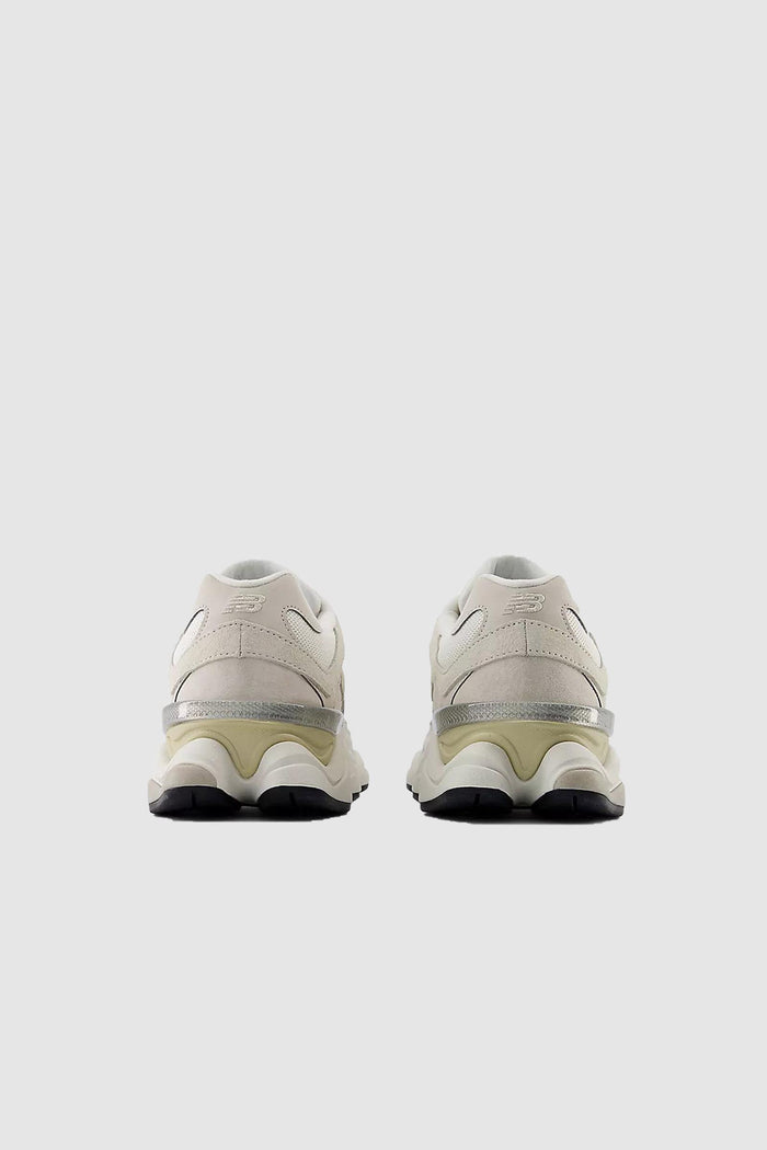 9060 shoes-6