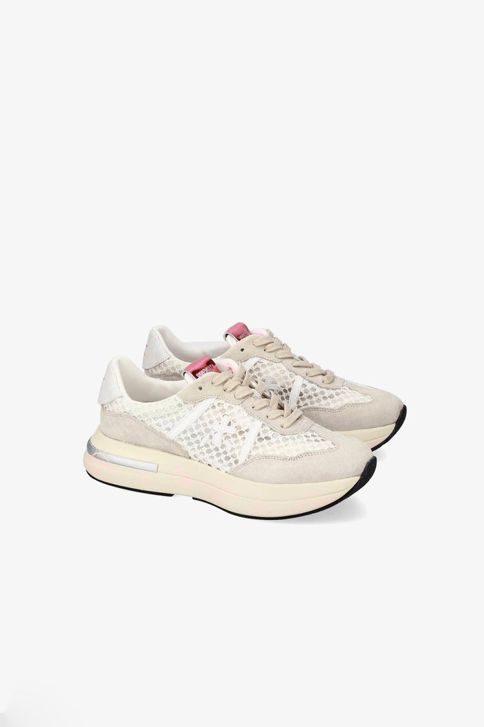 Cassie 7390-4