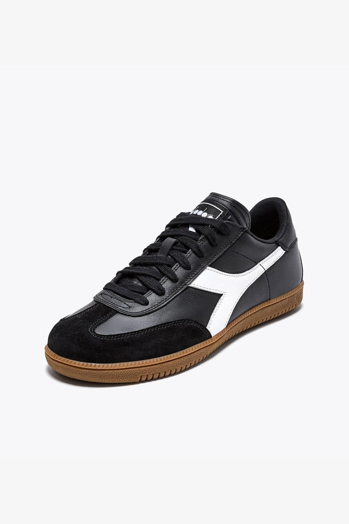 Trainer-2