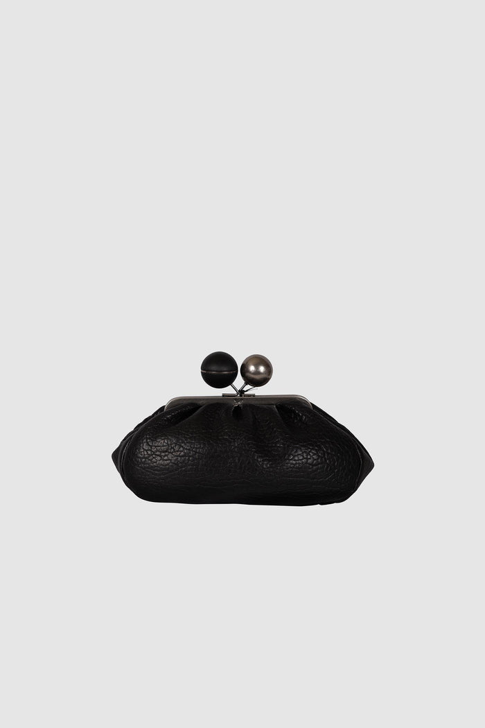 Borsa a mano in pelle martellata nera