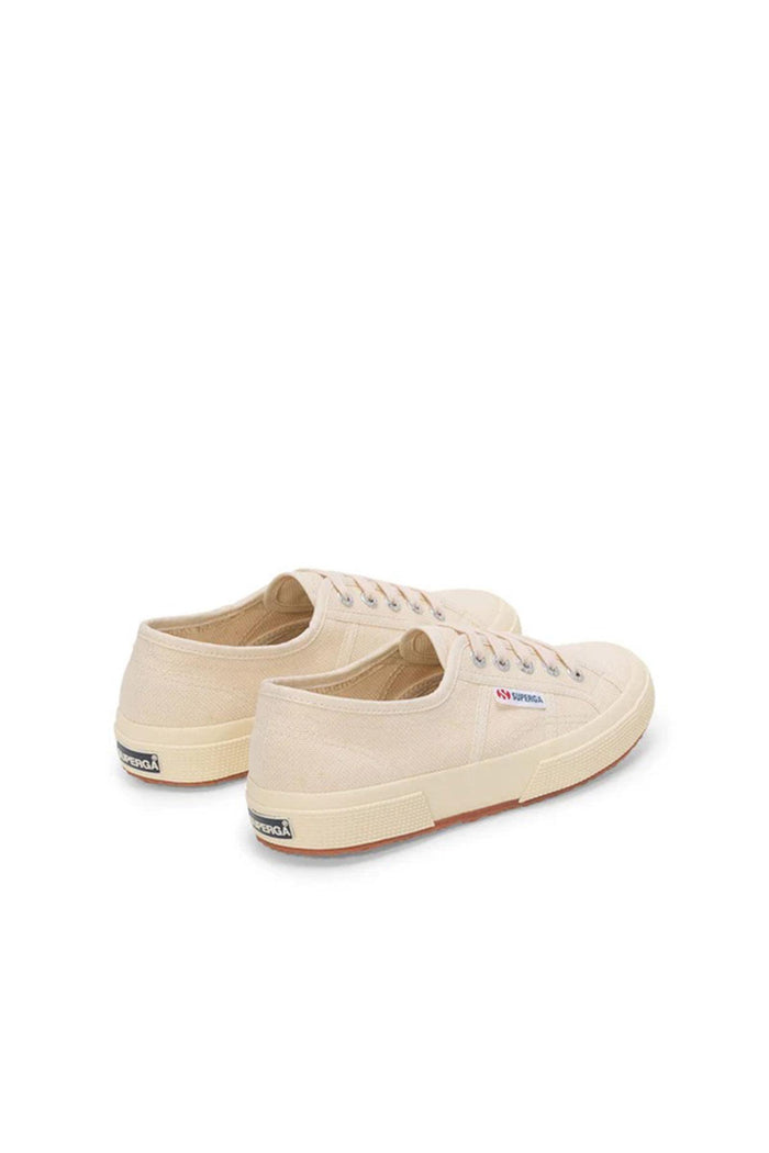 2750 Classic-3