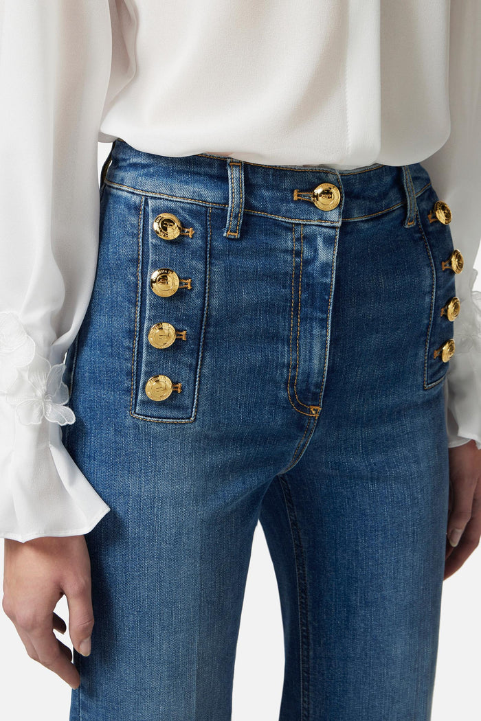 Jeans a zampa con bottoniera-4