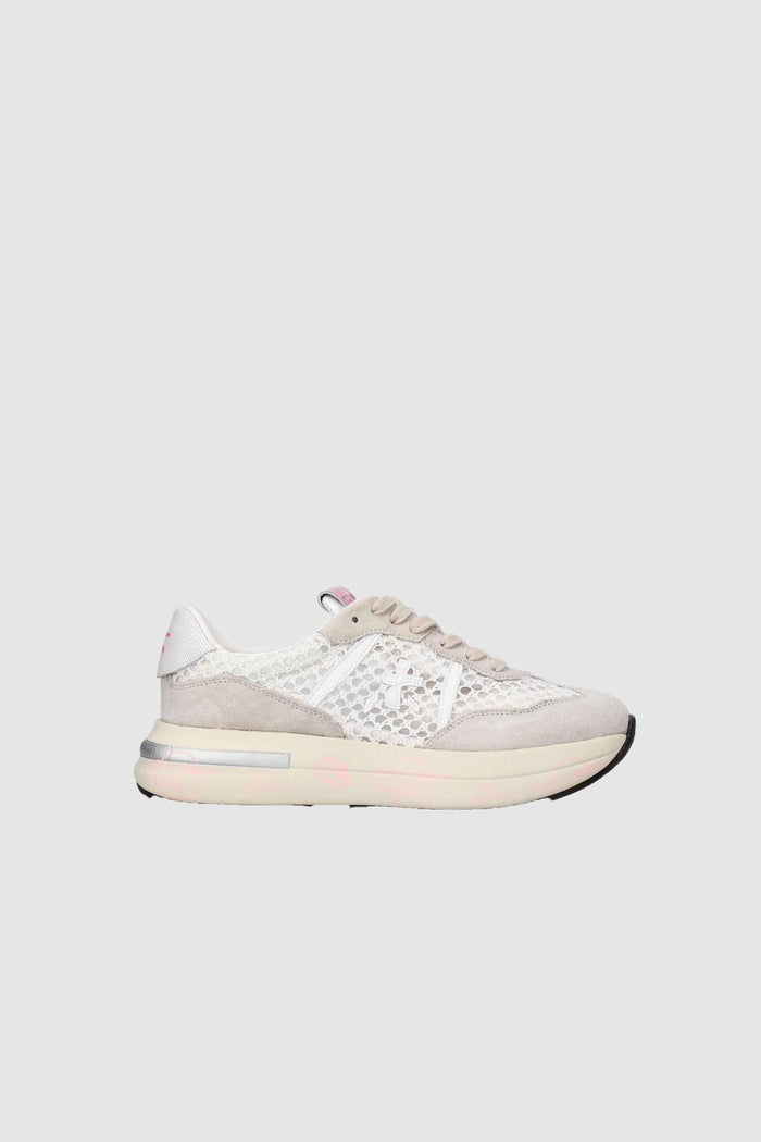 Cassie 7390-1