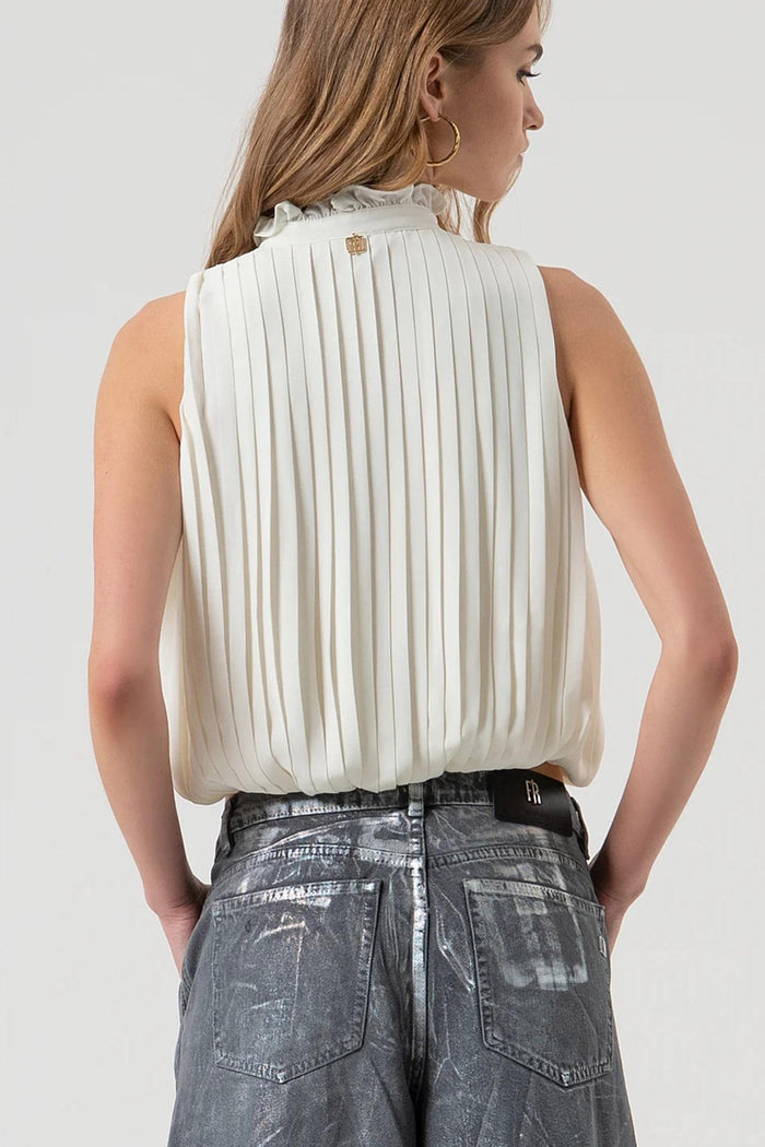 Top cropped senza maniche-4