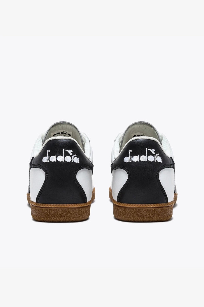 Trainer-4