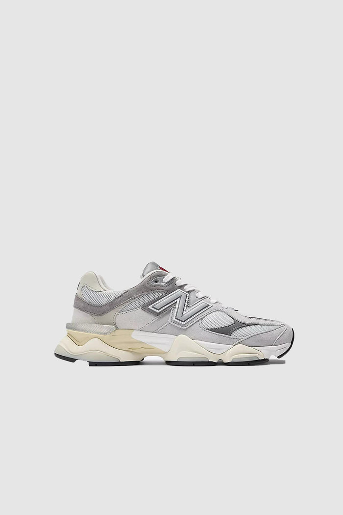 9060 shoes