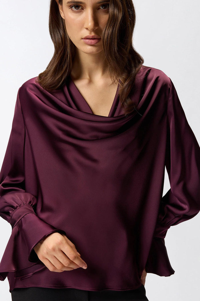 Blusa morbida in satin-3