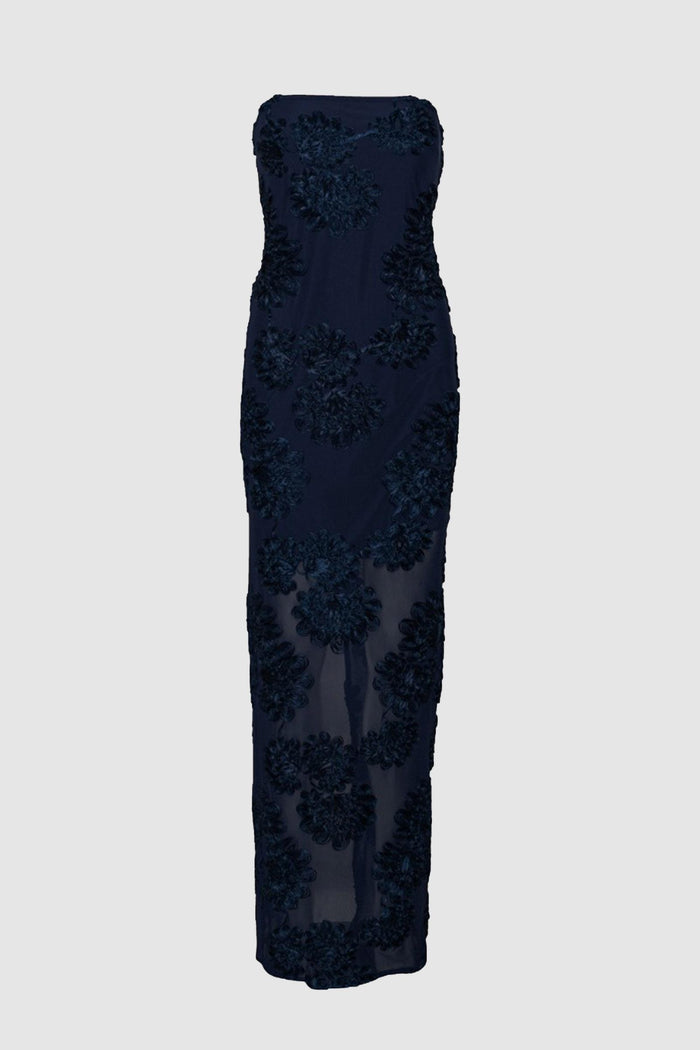 Abito lungo in rete con fiori 3D blu scuro