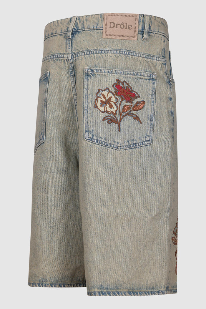 short jean-3