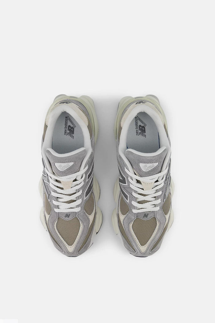 Sneakers 9060-4